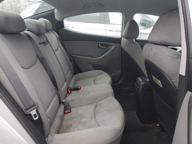 Photo 9 VIN: KMHDH4AE2CU290262 - HYUNDAI ELANTRA 