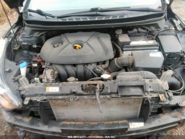 Photo 9 VIN: KMHDH4AE2CU291640 - HYUNDAI ELANTRA 