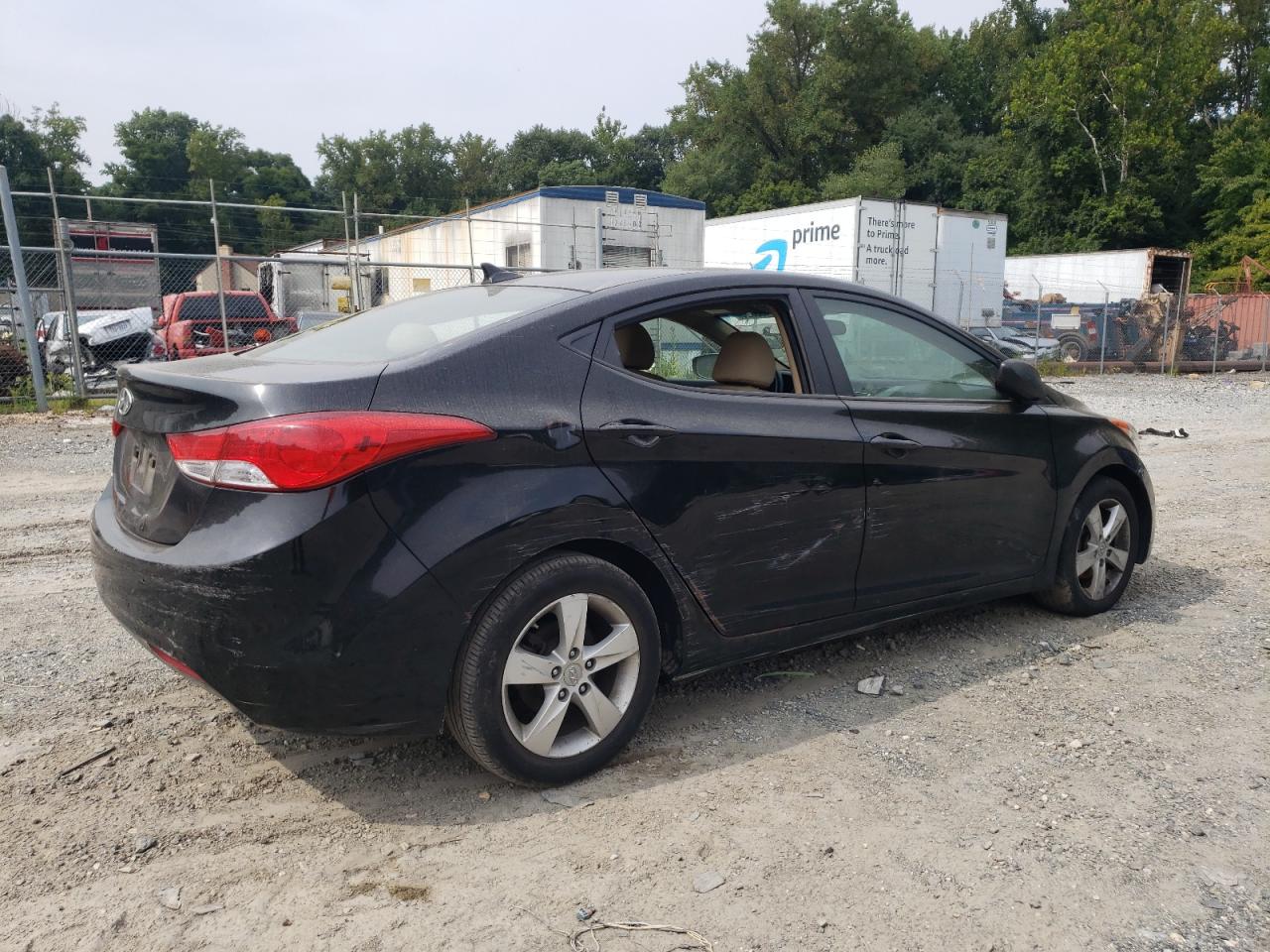 Photo 2 VIN: KMHDH4AE2CU301311 - HYUNDAI ELANTRA 