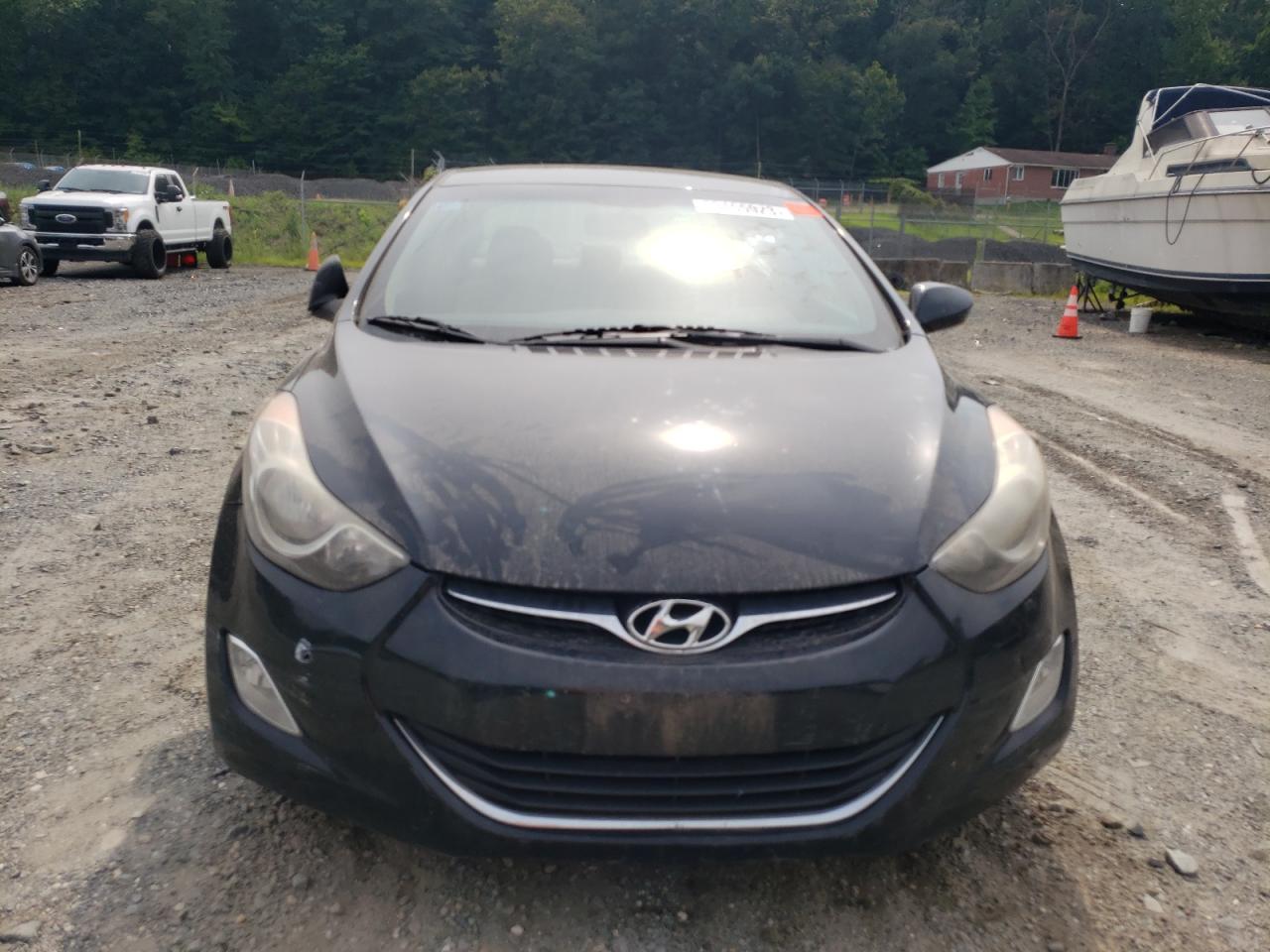 Photo 4 VIN: KMHDH4AE2CU301311 - HYUNDAI ELANTRA 