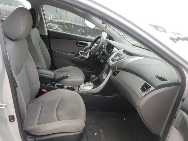 Photo 4 VIN: KMHDH4AE2CU305746 - HYUNDAI ELANTRA GL 