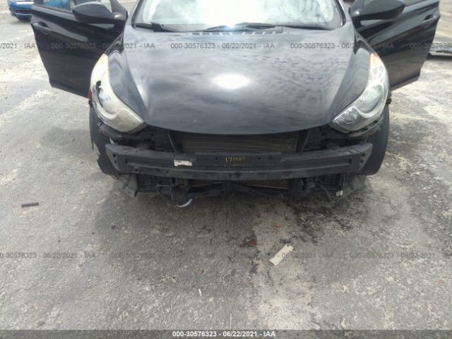 Photo 5 VIN: KMHDH4AE2CU324510 - HYUNDAI ELANTRA 