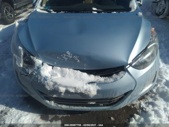 Photo 5 VIN: KMHDH4AE2CU365414 - HYUNDAI ELANTRA 