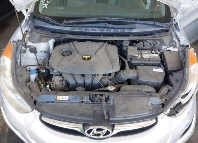 Photo 9 VIN: KMHDH4AE2CU377045 - HYUNDAI ELANTRA 