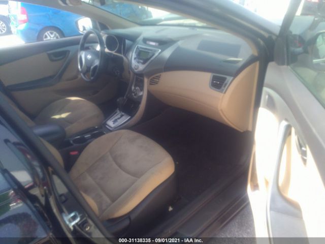 Photo 4 VIN: KMHDH4AE2CU378406 - HYUNDAI ELANTRA 