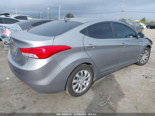 Photo 3 VIN: KMHDH4AE2CU398316 - HYUNDAI ELANTRA 