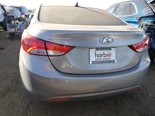 Photo 5 VIN: KMHDH4AE2CU418385 - HYUNDAI ELANTRA 