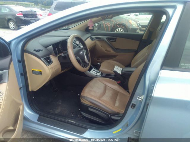 Photo 4 VIN: KMHDH4AE2CU454044 - HYUNDAI ELANTRA 