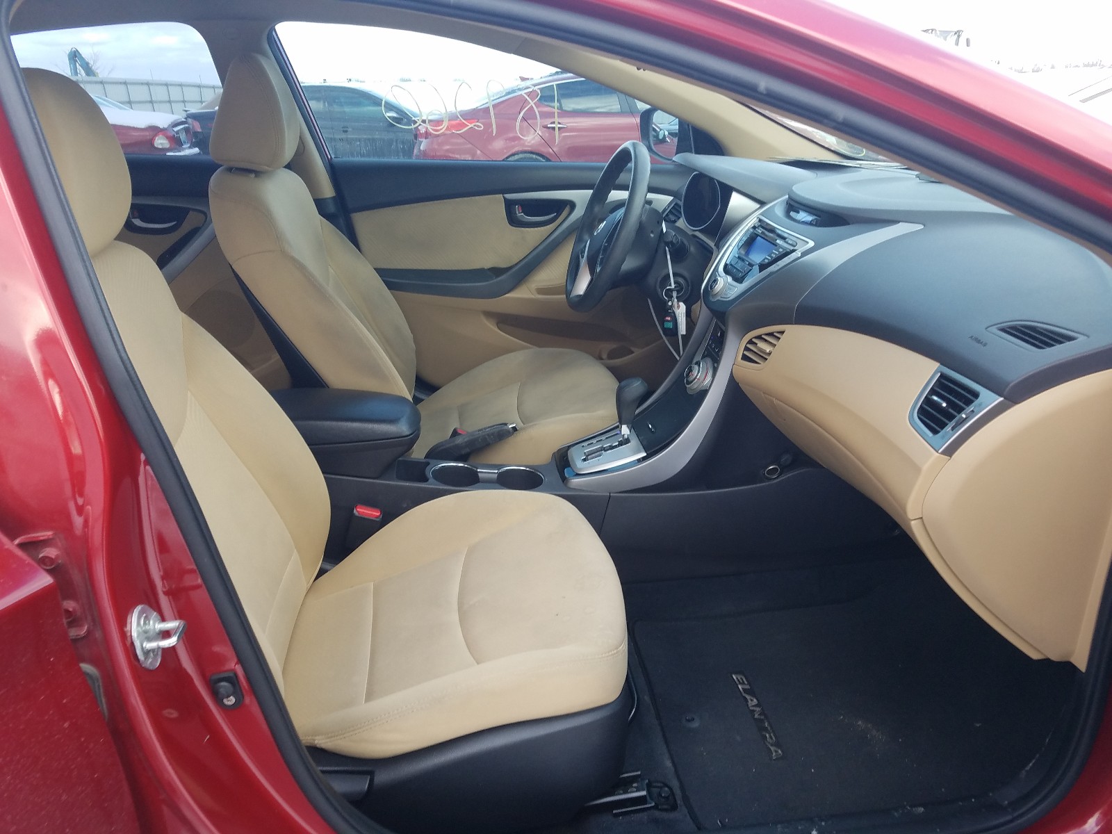 Photo 4 VIN: KMHDH4AE2CU470356 - HYUNDAI ELANTRA GL 