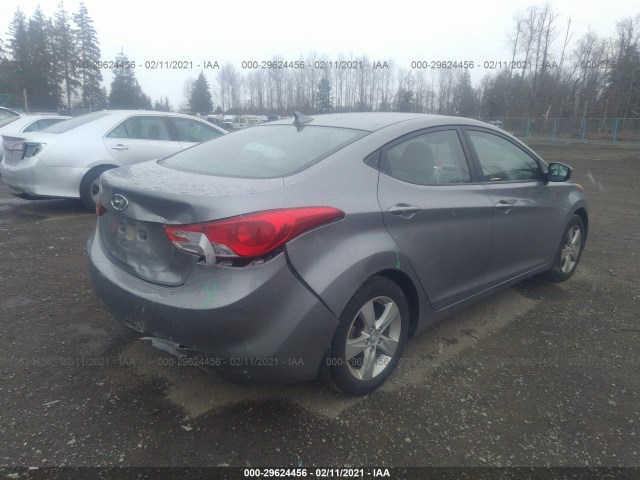 Photo 3 VIN: KMHDH4AE2DU489460 - HYUNDAI ELANTRA 