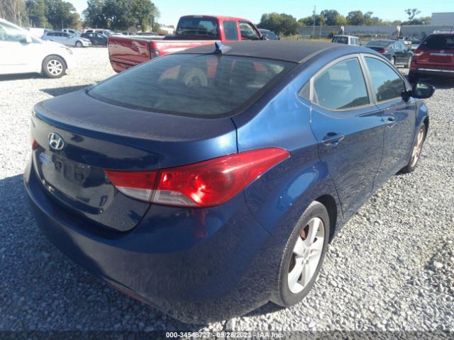 Photo 3 VIN: KMHDH4AE2DU532629 - HYUNDAI ELANTRA 