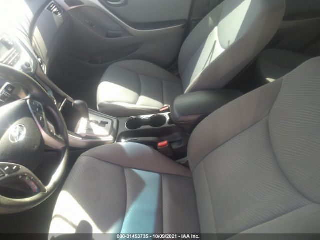 Photo 4 VIN: KMHDH4AE2DU632925 - HYUNDAI ELANTRA 