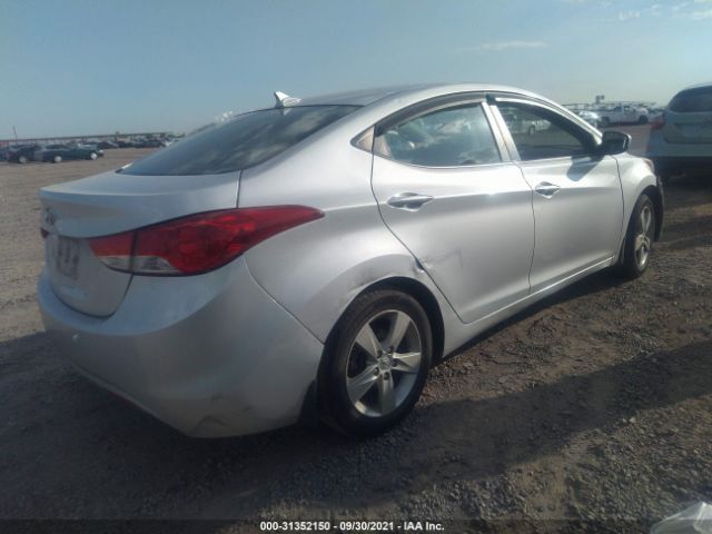 Photo 3 VIN: KMHDH4AE2DU660479 - HYUNDAI ELANTRA 