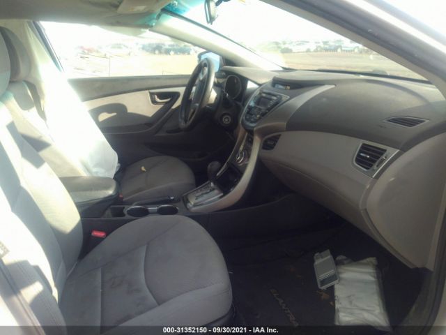 Photo 4 VIN: KMHDH4AE2DU660479 - HYUNDAI ELANTRA 