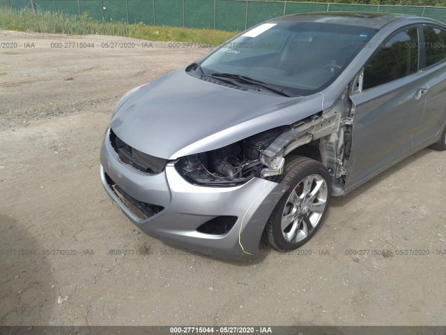 Photo 5 VIN: KMHDH4AE2DU765975 - HYUNDAI ELANTRA 