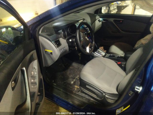 Photo 4 VIN: KMHDH4AE2DU779004 - HYUNDAI ELANTRA 