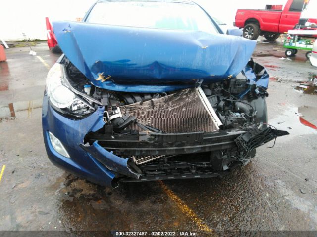 Photo 5 VIN: KMHDH4AE2DU782582 - HYUNDAI ELANTRA 