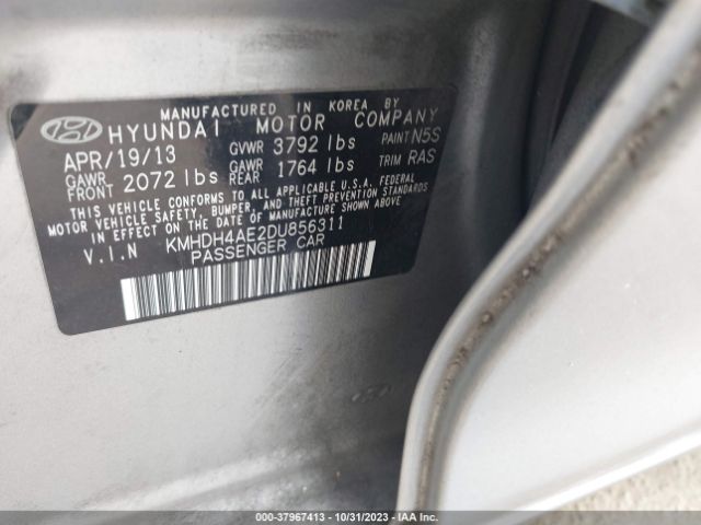 Photo 8 VIN: KMHDH4AE2DU856311 - HYUNDAI ELANTRA 