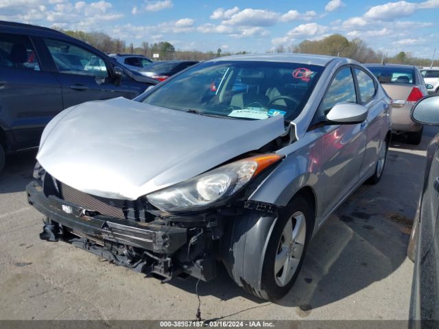 Photo 1 VIN: KMHDH4AE2DU863825 - HYUNDAI ELANTRA 