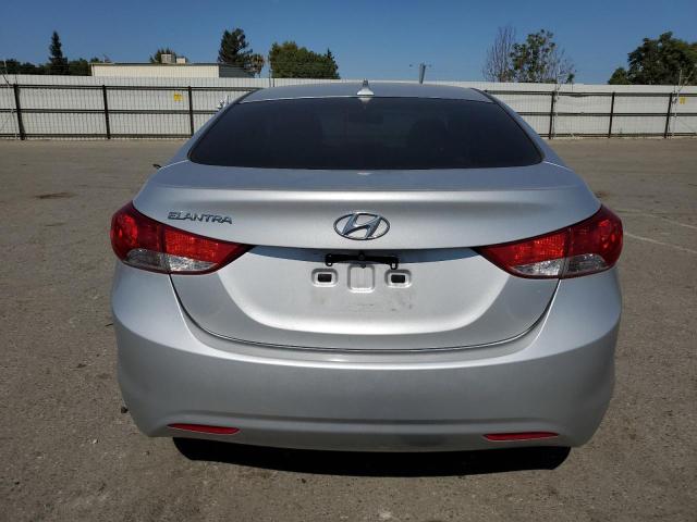 Photo 5 VIN: KMHDH4AE2DU886960 - HYUNDAI ELANTRA 