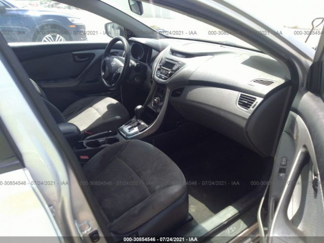 Photo 4 VIN: KMHDH4AE2DU889728 - HYUNDAI ELANTRA 