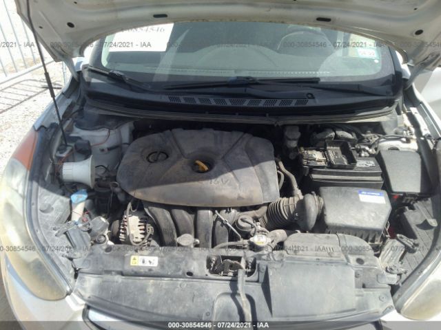 Photo 9 VIN: KMHDH4AE2DU889728 - HYUNDAI ELANTRA 