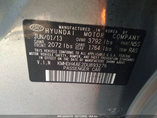 Photo 8 VIN: KMHDH4AE2DU893276 - HYUNDAI ELANTRA 