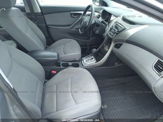 Photo 4 VIN: KMHDH4AE2DU900534 - HYUNDAI ELANTRA 