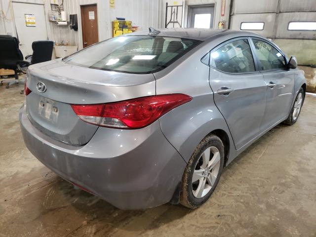 Photo 3 VIN: KMHDH4AE2DU942735 - HYUNDAI ELANTRA GL 