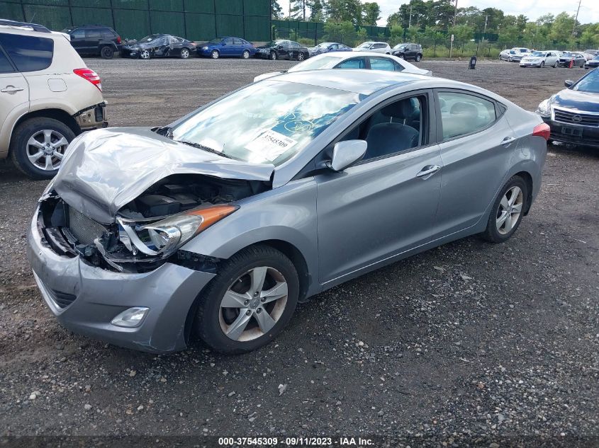 Photo 1 VIN: KMHDH4AE2DU980546 - HYUNDAI ELANTRA 