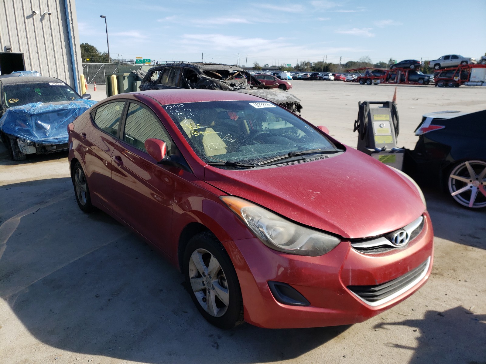 Photo 0 VIN: KMHDH4AE2DU997654 - HYUNDAI ELANTRA GL 