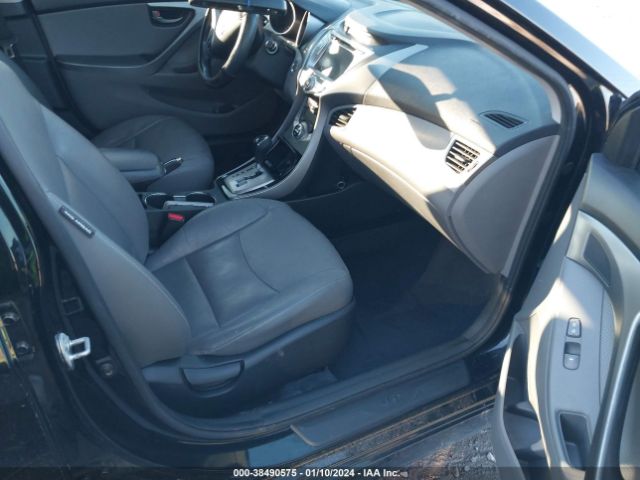 Photo 4 VIN: KMHDH4AE2DUH65333 - HYUNDAI ELANTRA 