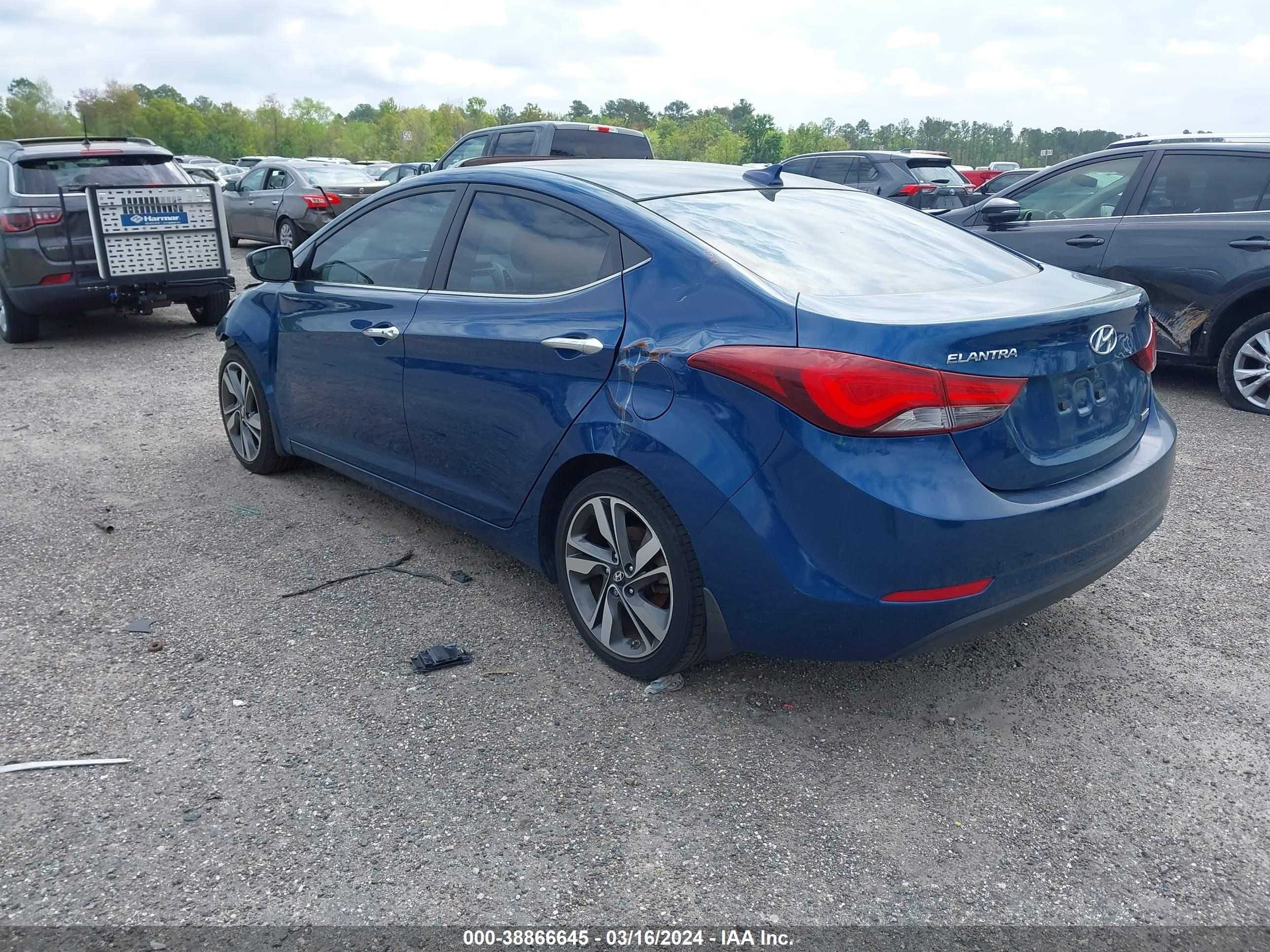 Photo 2 VIN: KMHDH4AE2EU032195 - HYUNDAI ELANTRA 