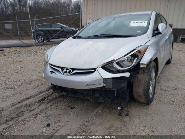 Photo 5 VIN: KMHDH4AE2EU067738 - HYUNDAI ELANTRA 