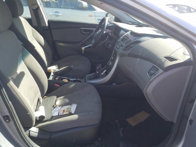 Photo 4 VIN: KMHDH4AE2EU089755 - HYUNDAI ELANTRA 