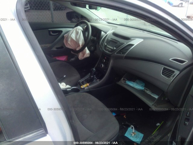 Photo 4 VIN: KMHDH4AE2EU172716 - HYUNDAI ELANTRA 