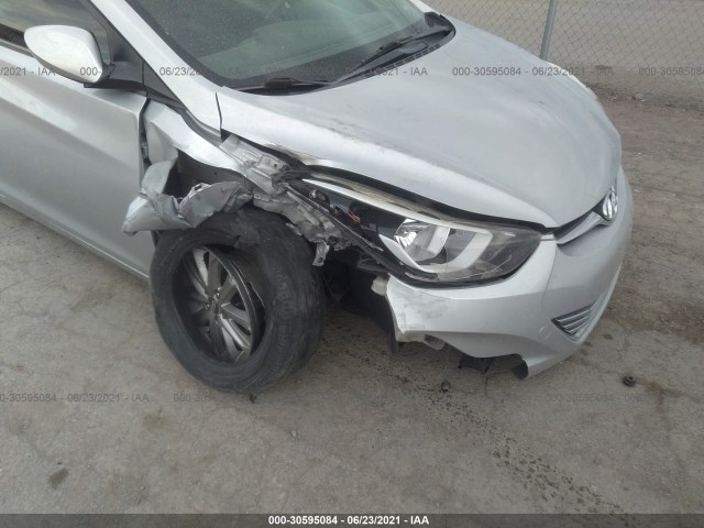 Photo 5 VIN: KMHDH4AE2EU172716 - HYUNDAI ELANTRA 