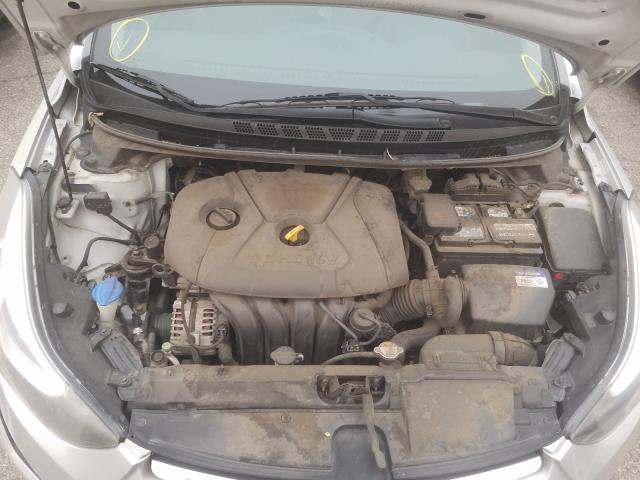 Photo 6 VIN: KMHDH4AE2EU174109 - HYUNDAI ELANTRA 