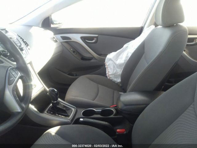 Photo 4 VIN: KMHDH4AE2EU210722 - HYUNDAI ELANTRA 