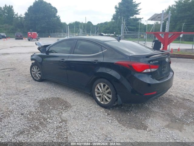 Photo 2 VIN: KMHDH4AE2FU258898 - HYUNDAI ELANTRA 