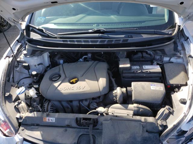 Photo 6 VIN: KMHDH4AE2FU284160 - HYUNDAI ELANTRA SE 