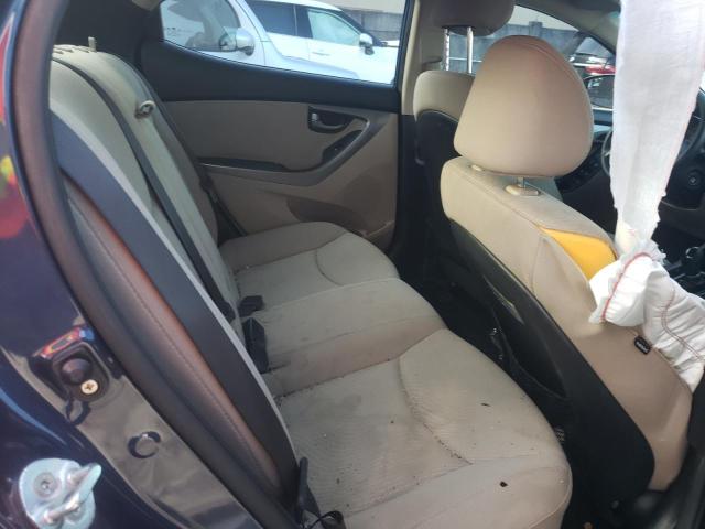 Photo 5 VIN: KMHDH4AE2FU300695 - HYUNDAI ELANTRA SE 