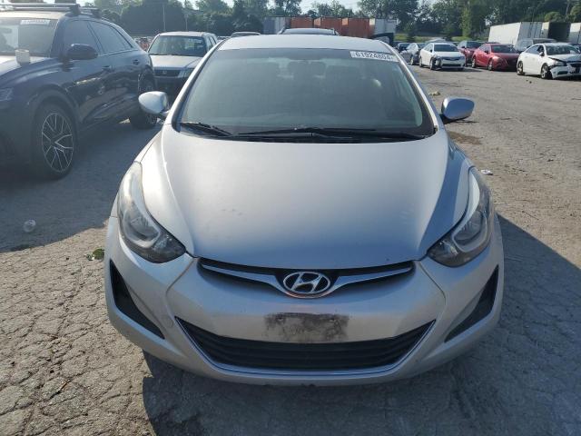 Photo 4 VIN: KMHDH4AE2FU303029 - HYUNDAI ELANTRA 