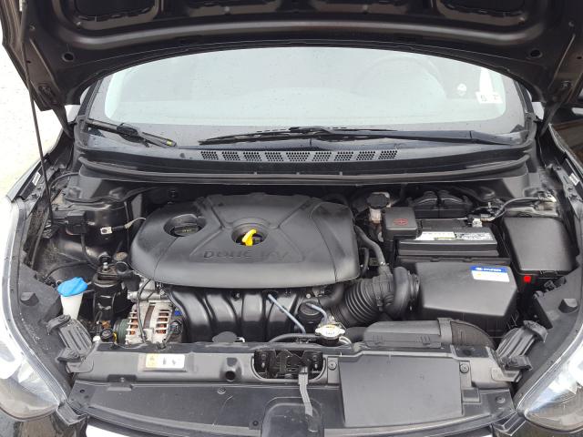 Photo 6 VIN: KMHDH4AE2FU307033 - HYUNDAI ELANTRA SE 