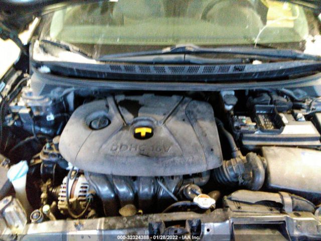 Photo 9 VIN: KMHDH4AE2FU320462 - HYUNDAI ELANTRA 