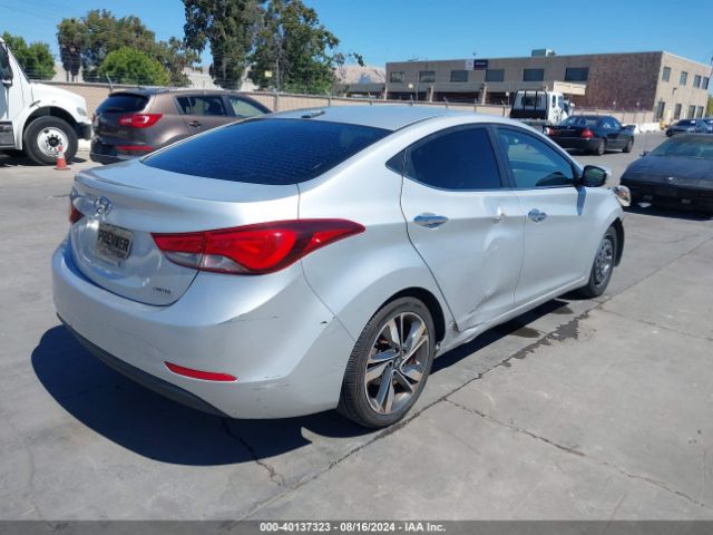 Photo 3 VIN: KMHDH4AE2FU323216 - HYUNDAI ELANTRA 