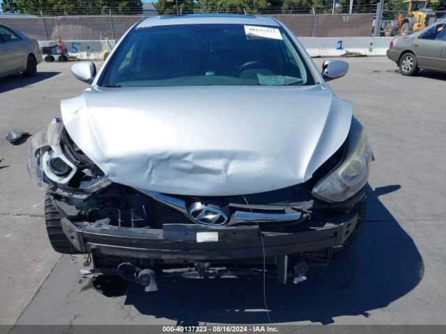 Photo 5 VIN: KMHDH4AE2FU323216 - HYUNDAI ELANTRA 