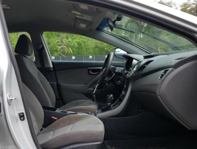 Photo 4 VIN: KMHDH4AE2GU479130 - HYUNDAI ELANTRA SE 