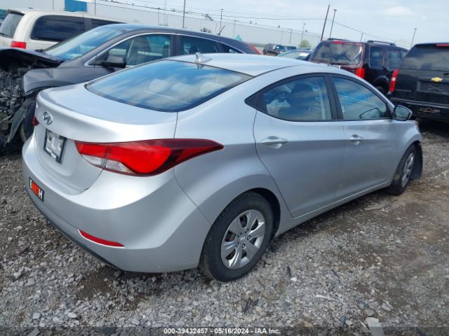 Photo 3 VIN: KMHDH4AE2GU488118 - HYUNDAI ELANTRA 