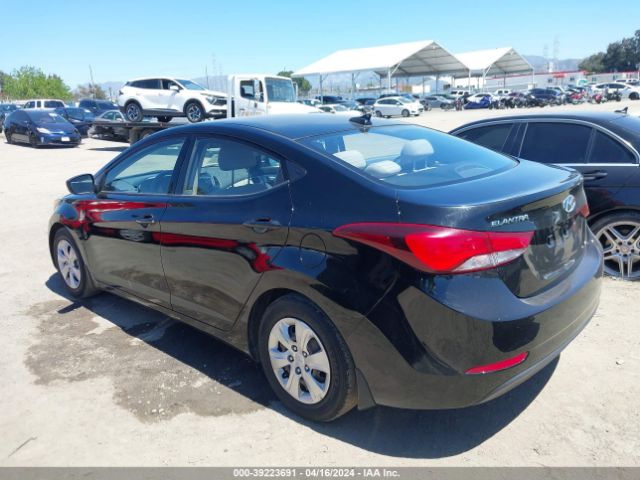 Photo 2 VIN: KMHDH4AE2GU530027 - HYUNDAI ELANTRA 